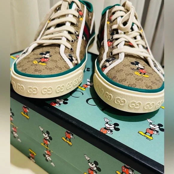 Gucci Disney Mickey Tennis 1977 GG Print Men’s Sneakers Size 9+US / UK 8.5